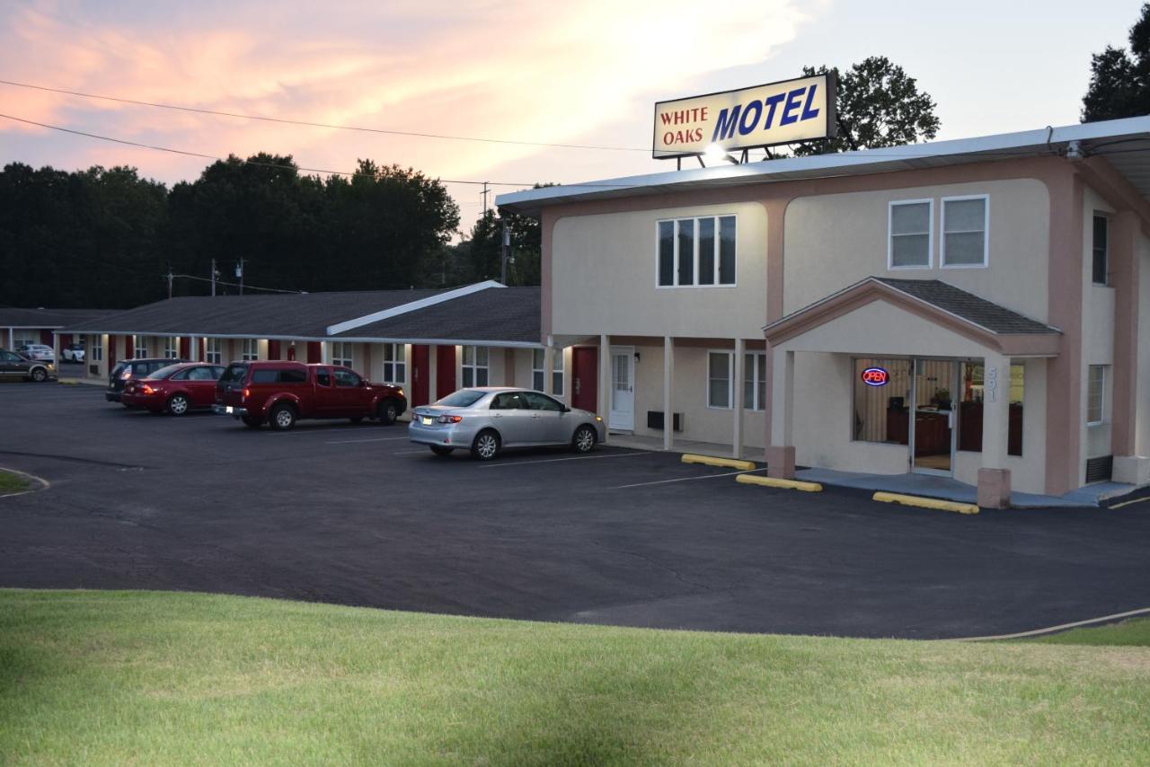 White Oaks Motel Pennsville/Carneys Point Exterior photo